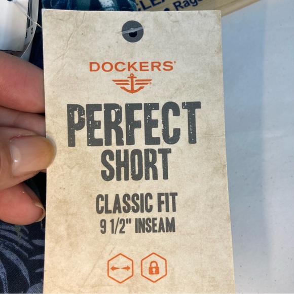🆕Dockers Mens Perfect Short Classic Fit Shorts Size 42 - Picture 13 of 15